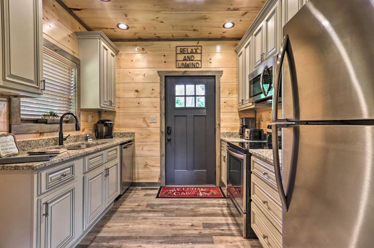 Modern Cabin With Hot Tub And Game Room In Gatlinburg! Zewnętrze zdjęcie